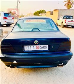 بي ام دبليو الفئة 7